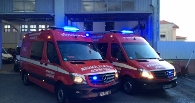 Entrega oficial das ambulâncias do Orçamento Participativo 2015
