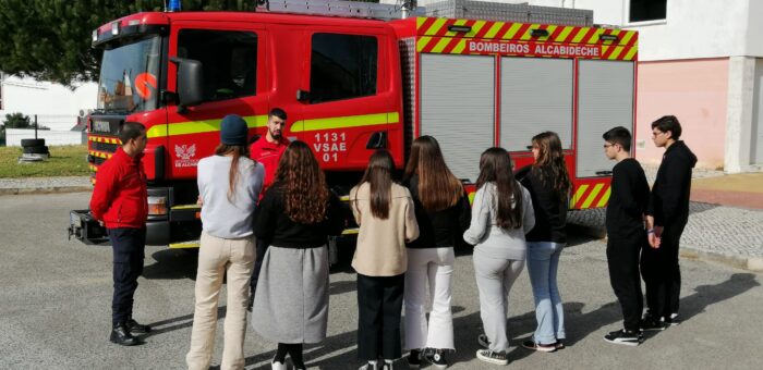 NOVAS FORMAÇÕES COMBATE A INCÊNDIOS E PRIMEIROS SOCORROS